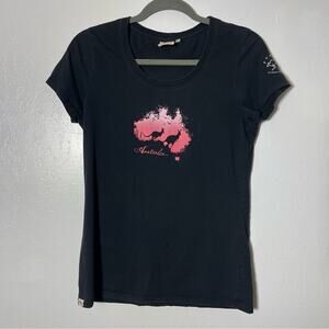 Pacific Creations, Australia Junior T-Shirt. Size Large. In good used condition!